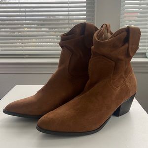 Esprit Boots size 8.5